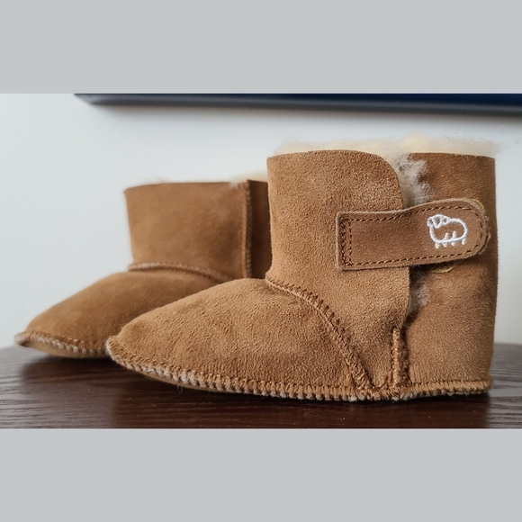 Lamo Baby Suede Boots - Picture 3 of 6